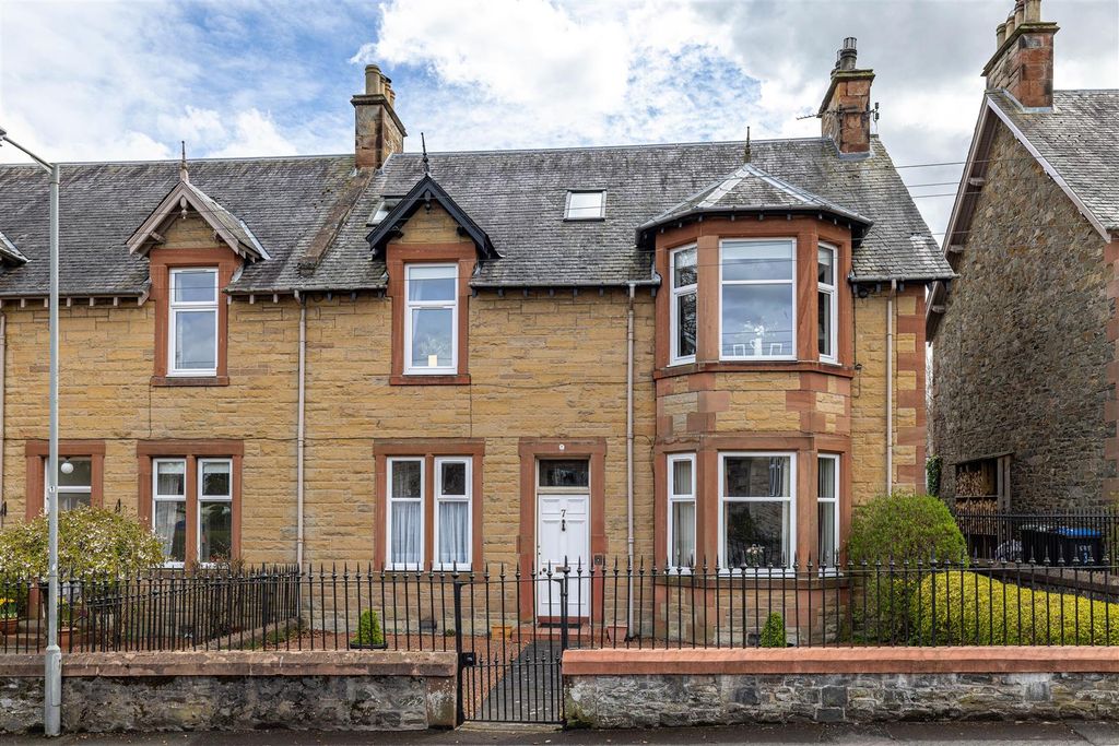 4 bed flat for saleShawpark Road, Selkirk TD7