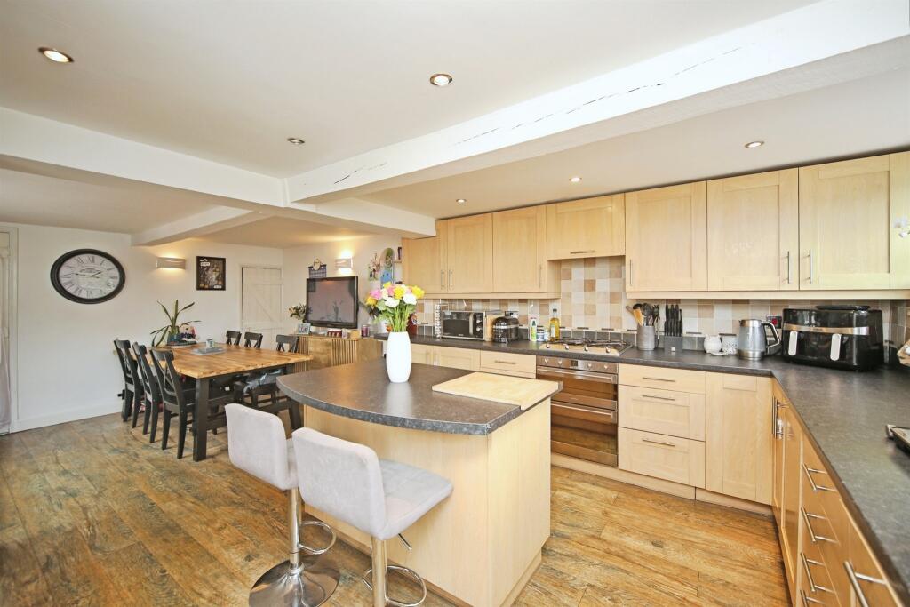 Additional image 7 of Birmingham Road, Lickey End, Bromsgrove