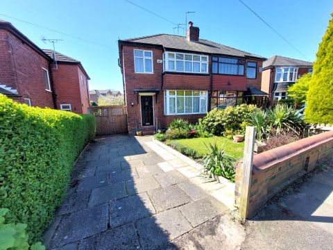 Agecroft Road West, Prestwich M25