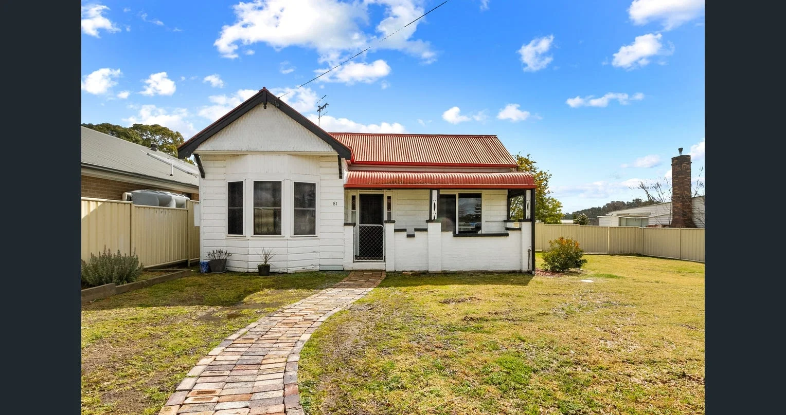 81 Bridge Street, Uralla NSW 2358