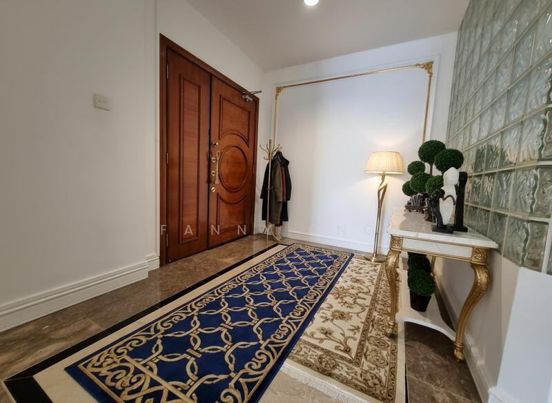 2 Leonie Hill Road photo 3
