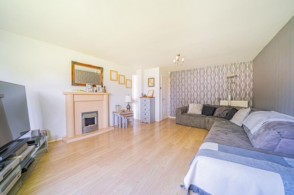 Additional image 5 of Whitefields Crescent, Solihull, B91