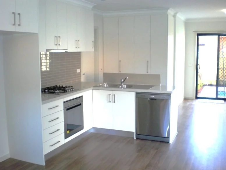 Additional image 2 of 2/12 Elm Grove, McKinnon VIC 3204
