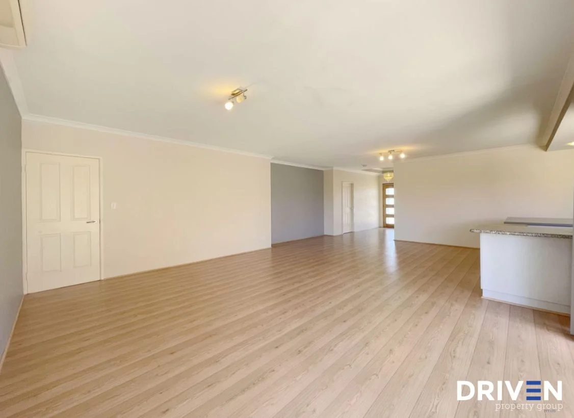 10 Reflections Road, Southern River WA 6110 photo 2