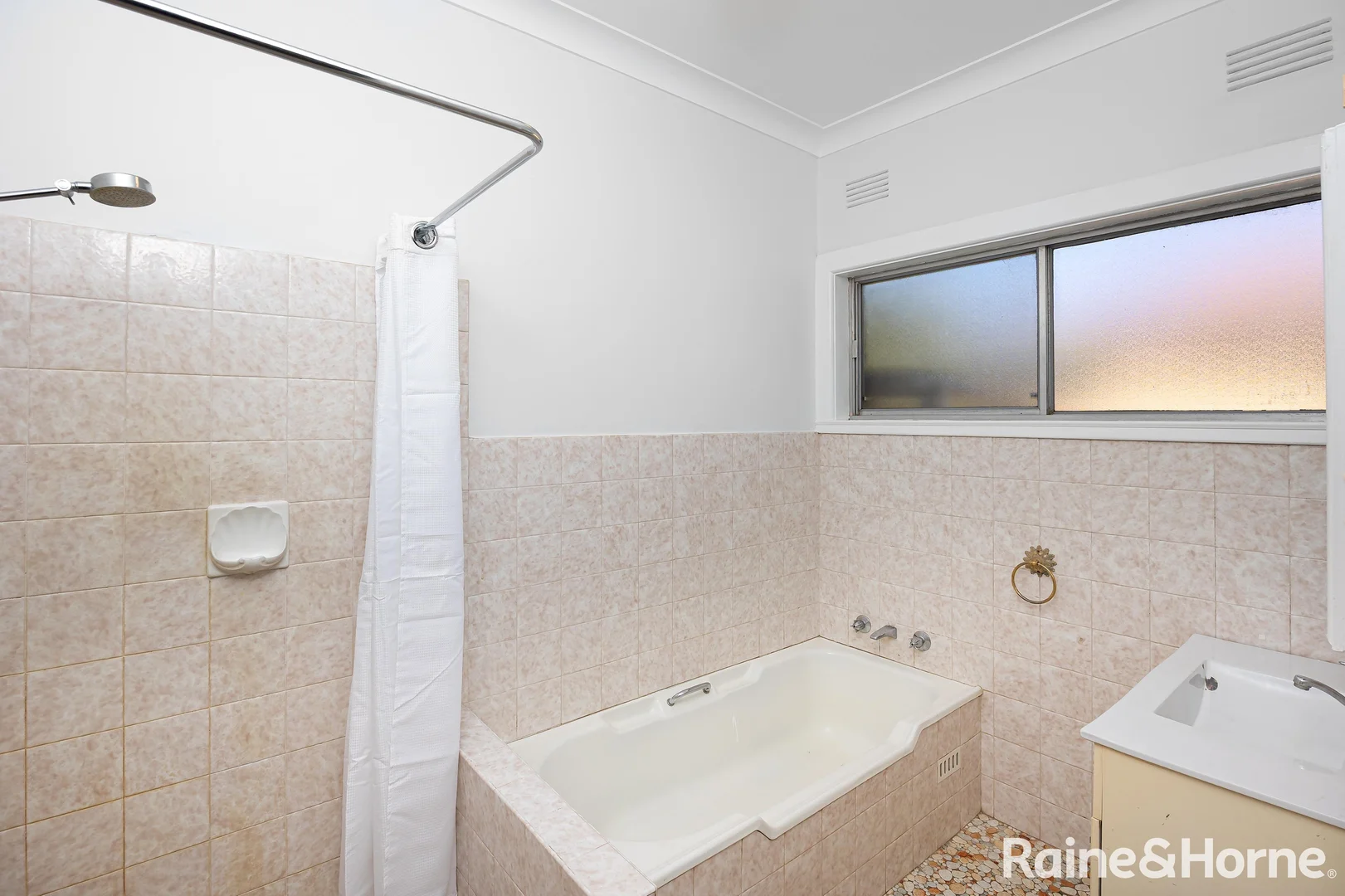 Additional image 9 of 188 Bourke Street, Mount Austin NSW 2650
