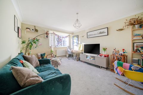 Woodfield Avenue, Streatham, London SW16