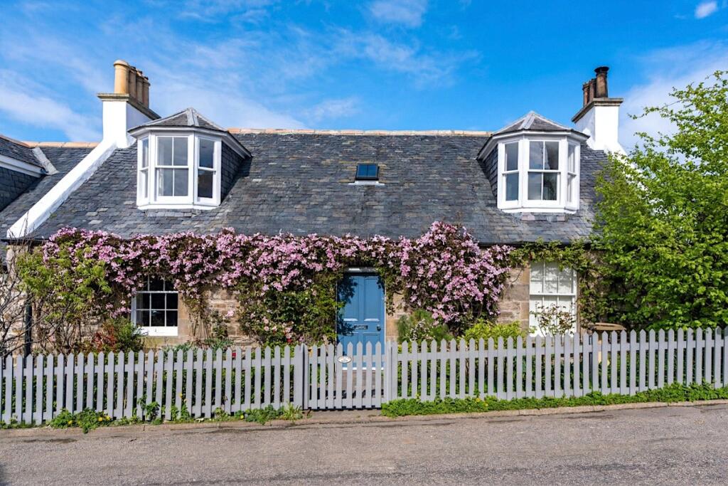 The Haven, 17 Lower Blantyre Street, Cullen, AB56