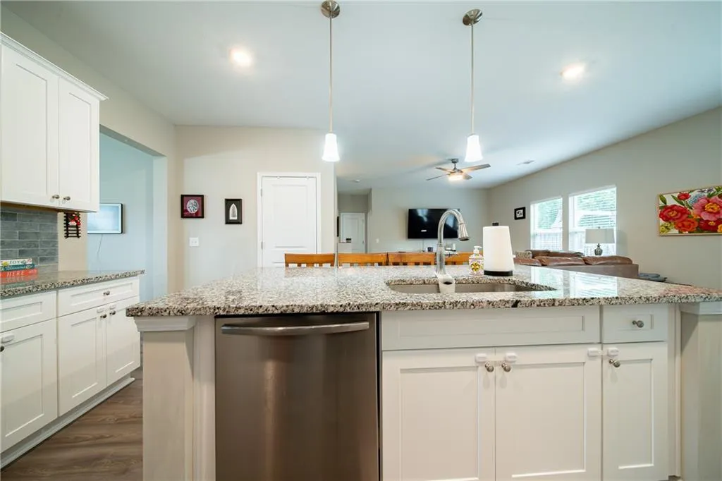 Additional image 42 of 81 Wood Hill Drive, Smiths Station, AL 36877