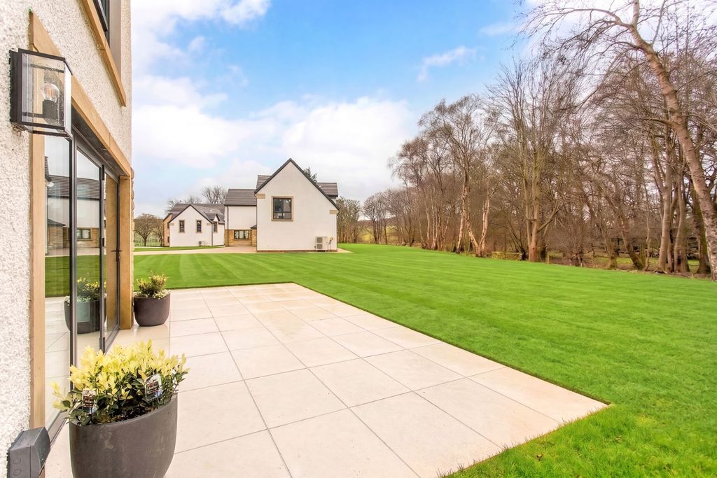 Additional image 29 of 5 bed villa for saleThe Hazel, 7 Inveroe Steadings, Balerno, West Lothian EH14