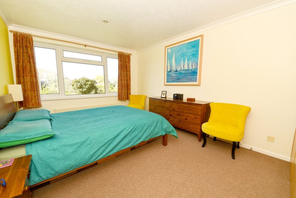 Additional image 7 of 3 bed semi-detached house for saleOld Newtown Road, Newbury RG14
