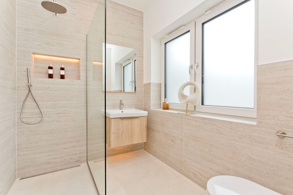 Additional image 24 of 5 bed villa for saleThe Hazel, 7 Inveroe Steadings, Balerno, West Lothian EH14