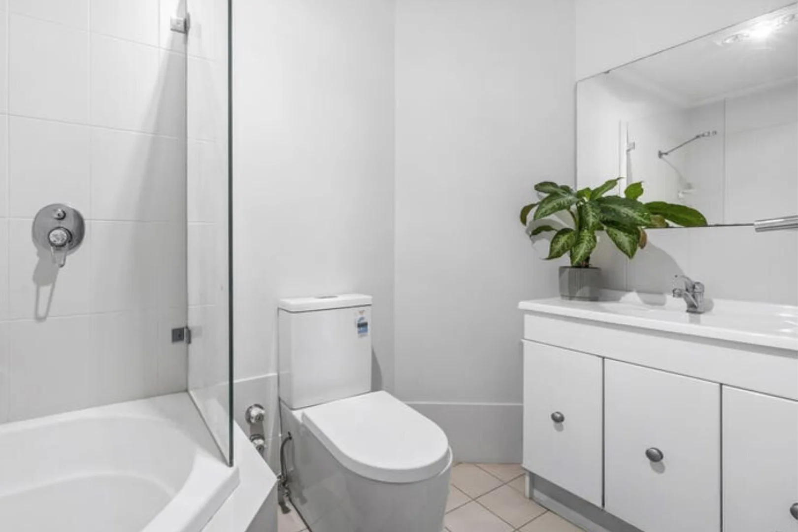 Additional image 8 of 46/44 Jerrabomberra Avenue, Narrabundah ACT 2604