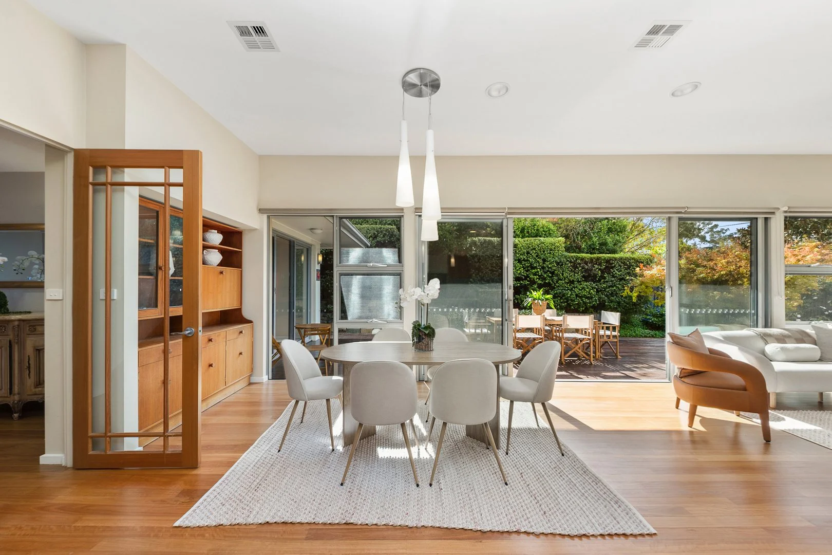 10 Glossop Crescent, Campbell ACT 2612 photo 2