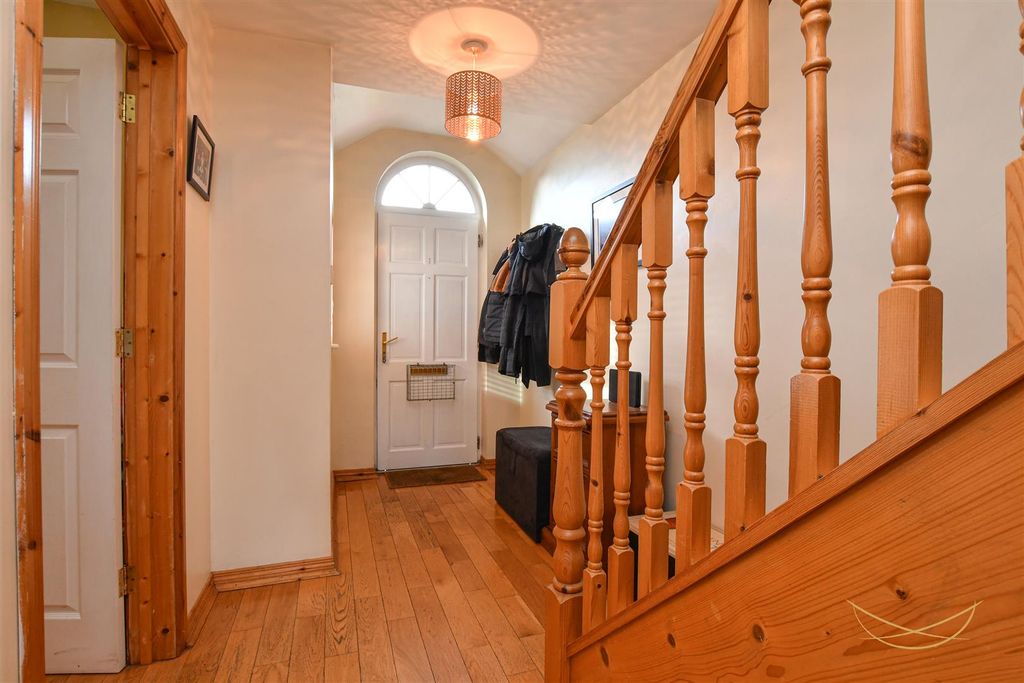 Additional image 6 of 3 bed semi-detached house for saleHuntingdale Crescent, Ballyclare BT39