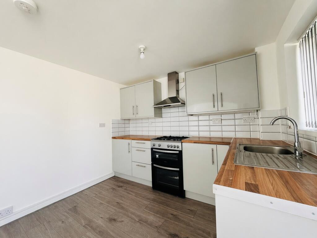 Additional image 3 of Heathy Rise, QUINTON B32