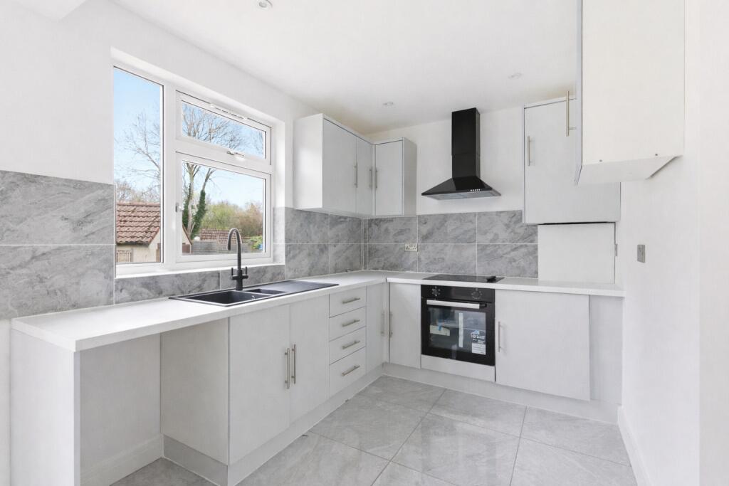 Additional image 4 of Dellfield, St. Albans, Hertfordshire, AL1