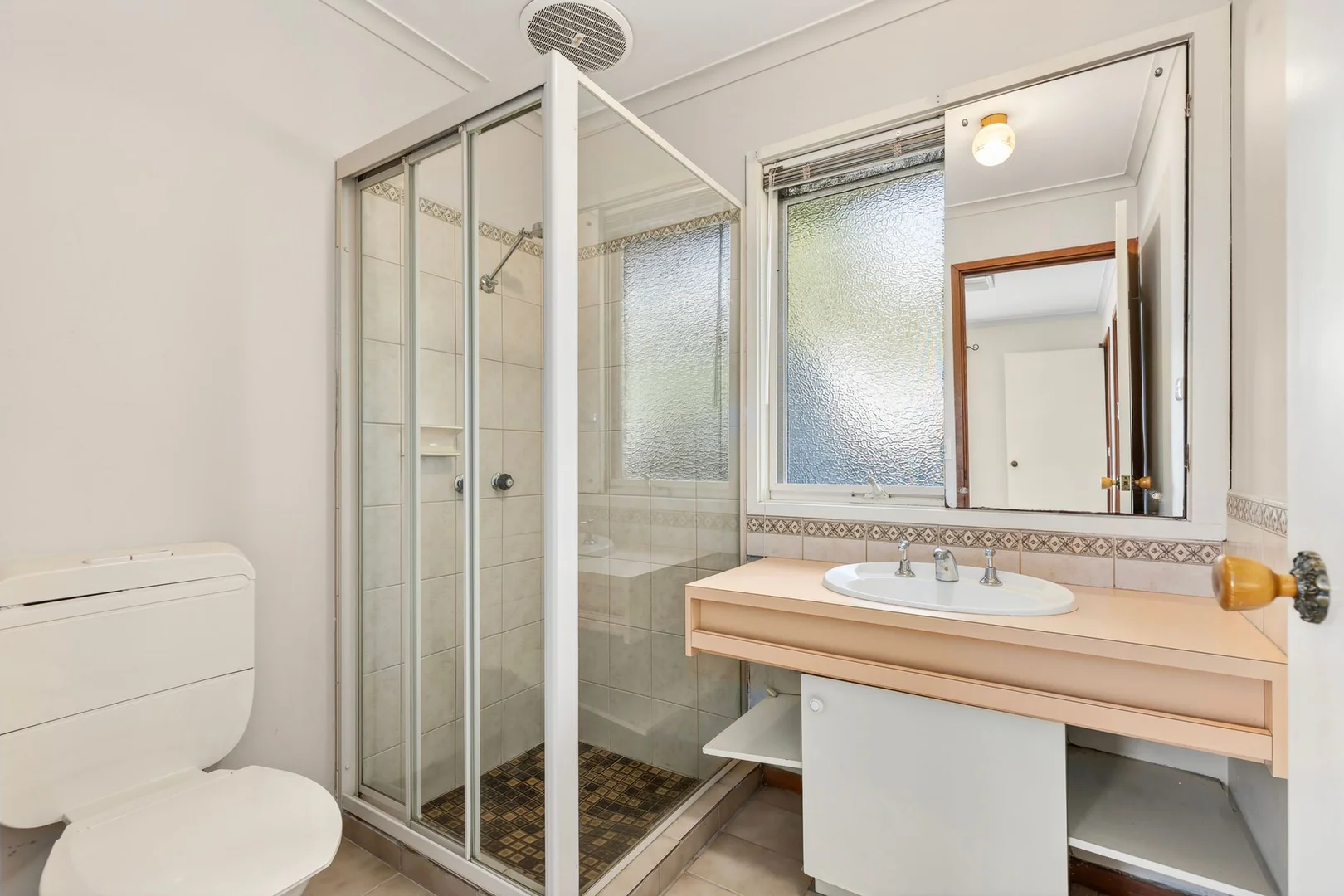Additional image 6 of 48 Smeaton Close, Lara VIC 3212