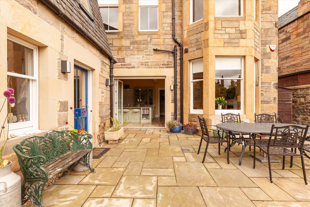 Additional image 34 of 6 bed semi-detached house for saleSuccoth Place, Edinburgh EH12
