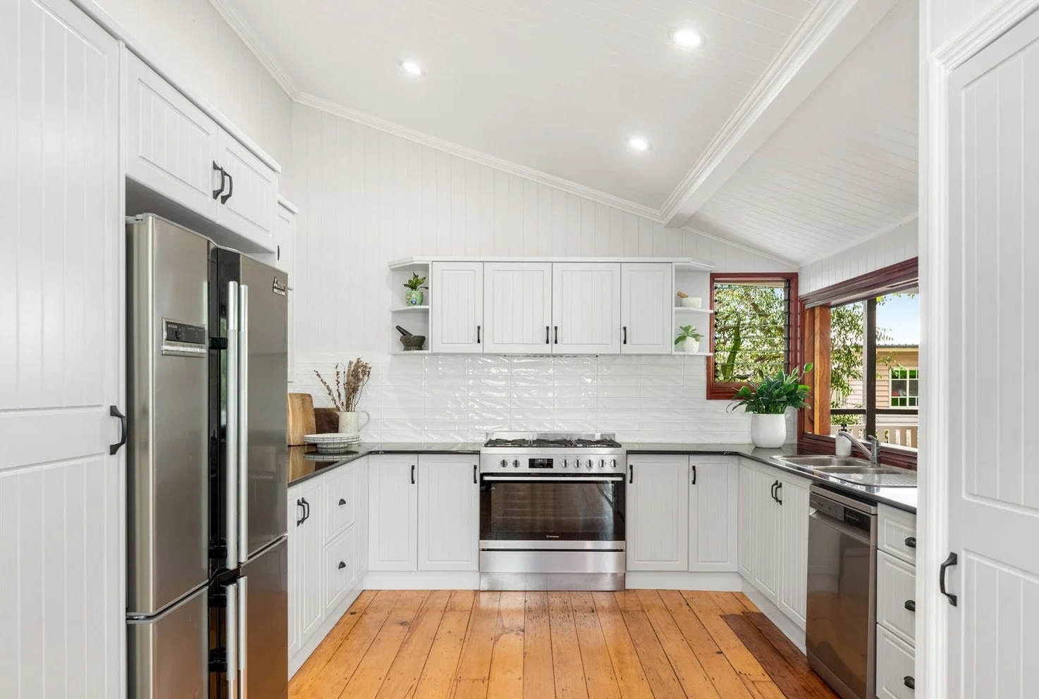 Additional image 4 of 8 Cedar Street, Greenslopes QLD 4120