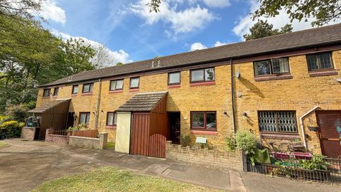 Culvers Retreat, Carshalton, Surrey. SM5