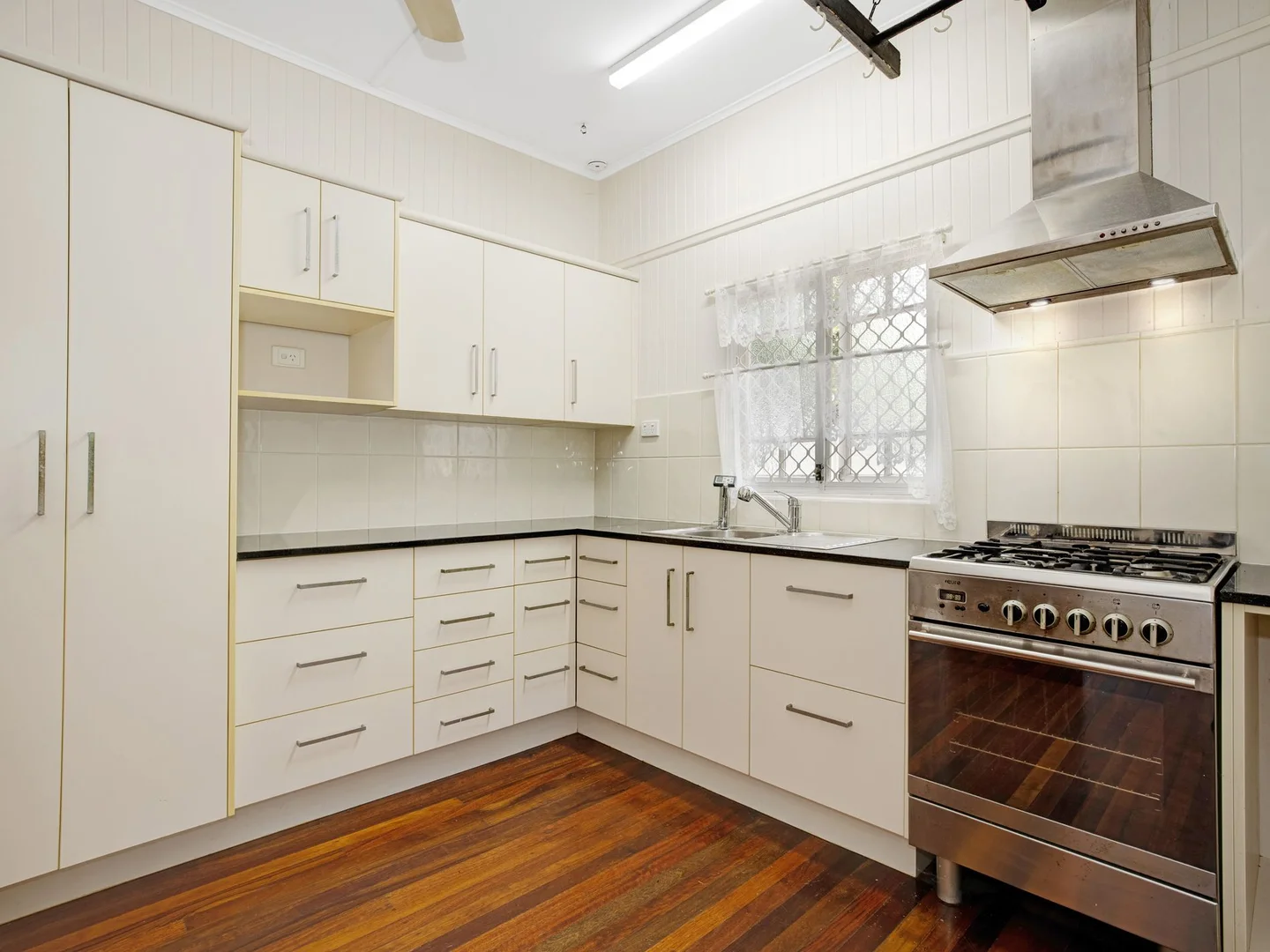 Additional image 2 of 1/74 Wellington Street, Mundingburra QLD 4812