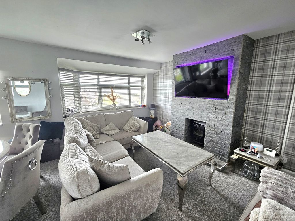 Additional image 2 of 2 bed flat for saleLime Grove, Neath, Neath Port Talbot. SA11