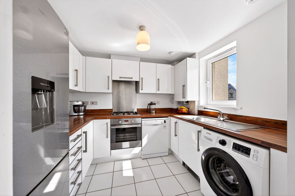 Additional image 2 of 2 bed flat for saleSaw Mill Court, Bonnyrigg EH19