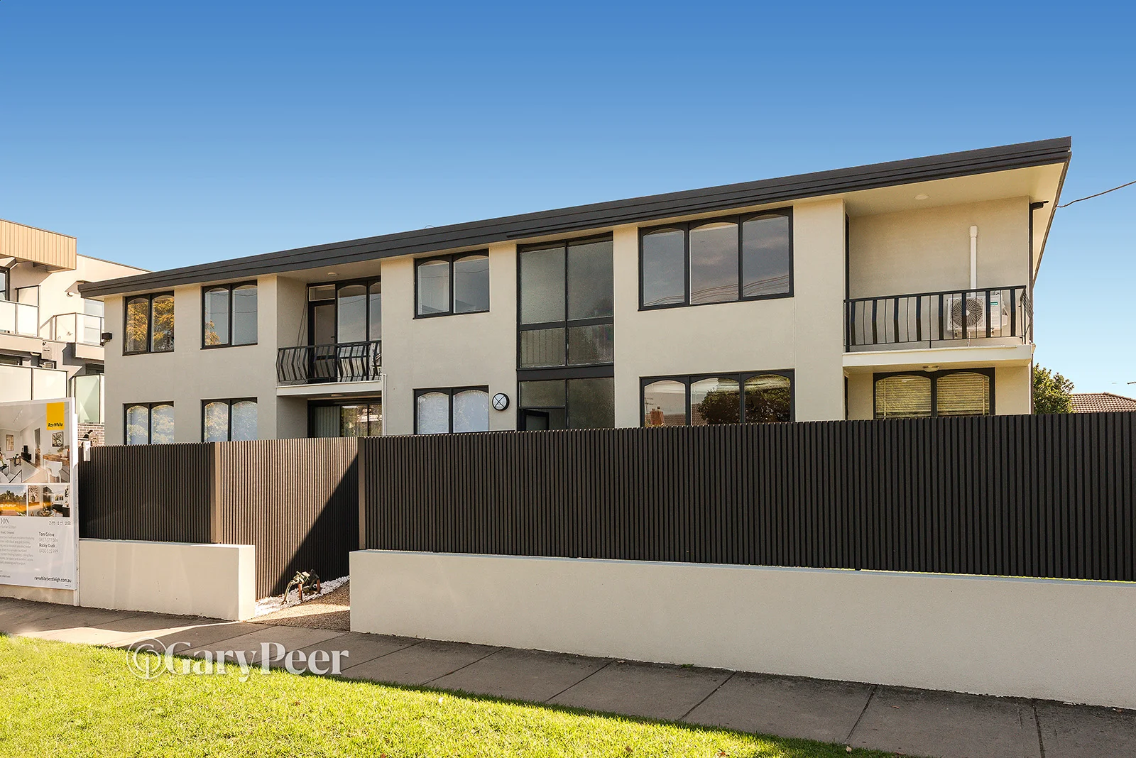 Additional image 10 of 3/303-305 Grange Road, Ormond VIC 3204