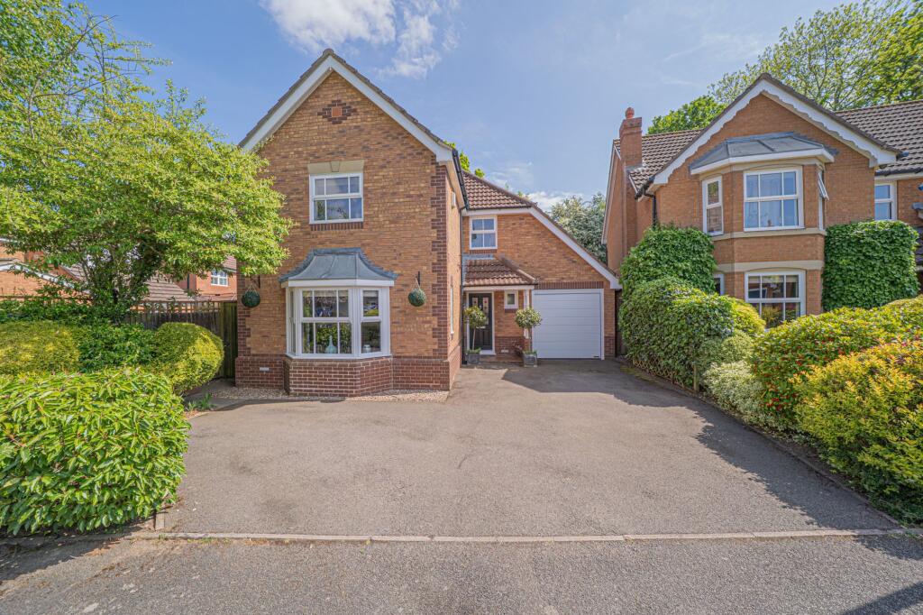 Greytree Crescent, Dorridge, B93