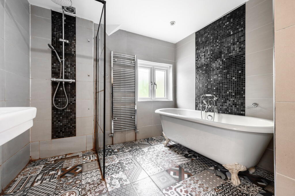 Additional image 20 of Thornhill Road, Sutton Coldfield, B74 3EH