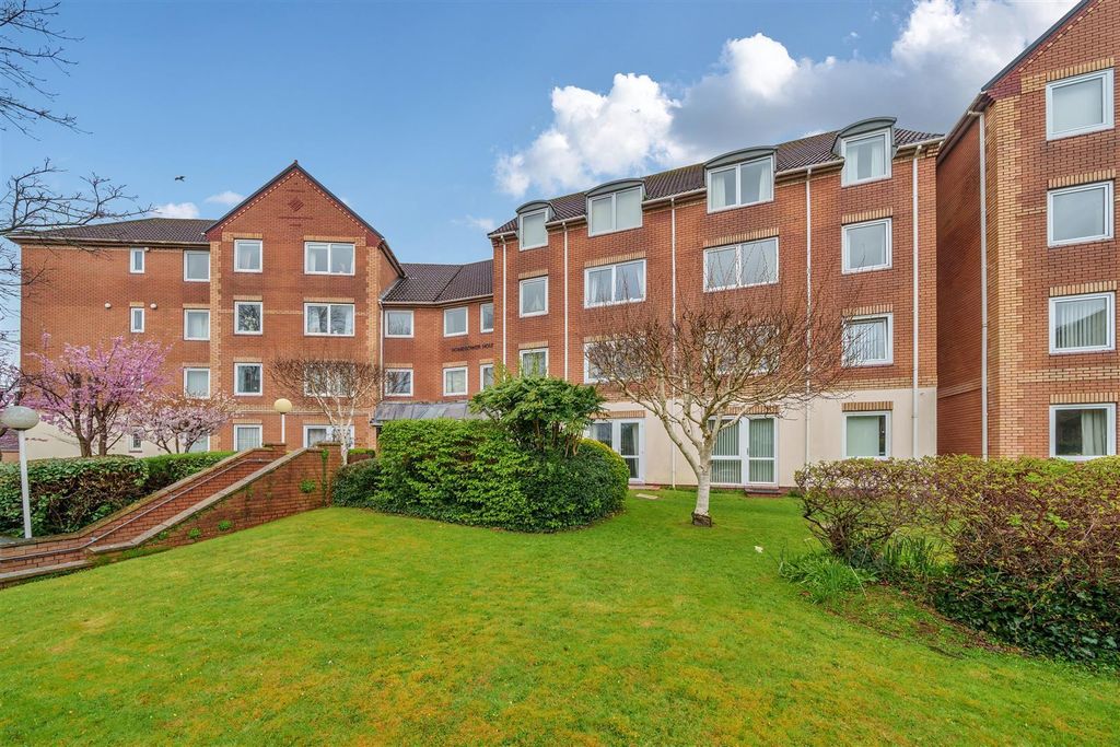 Additional image 7 of 2 bed flat for saleHome Gower House, St. Helens Road, Swansea SA1