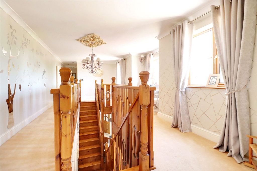 Additional image 23 of 6 bed detached house for saleGodnow Bridge, Crowle DN17