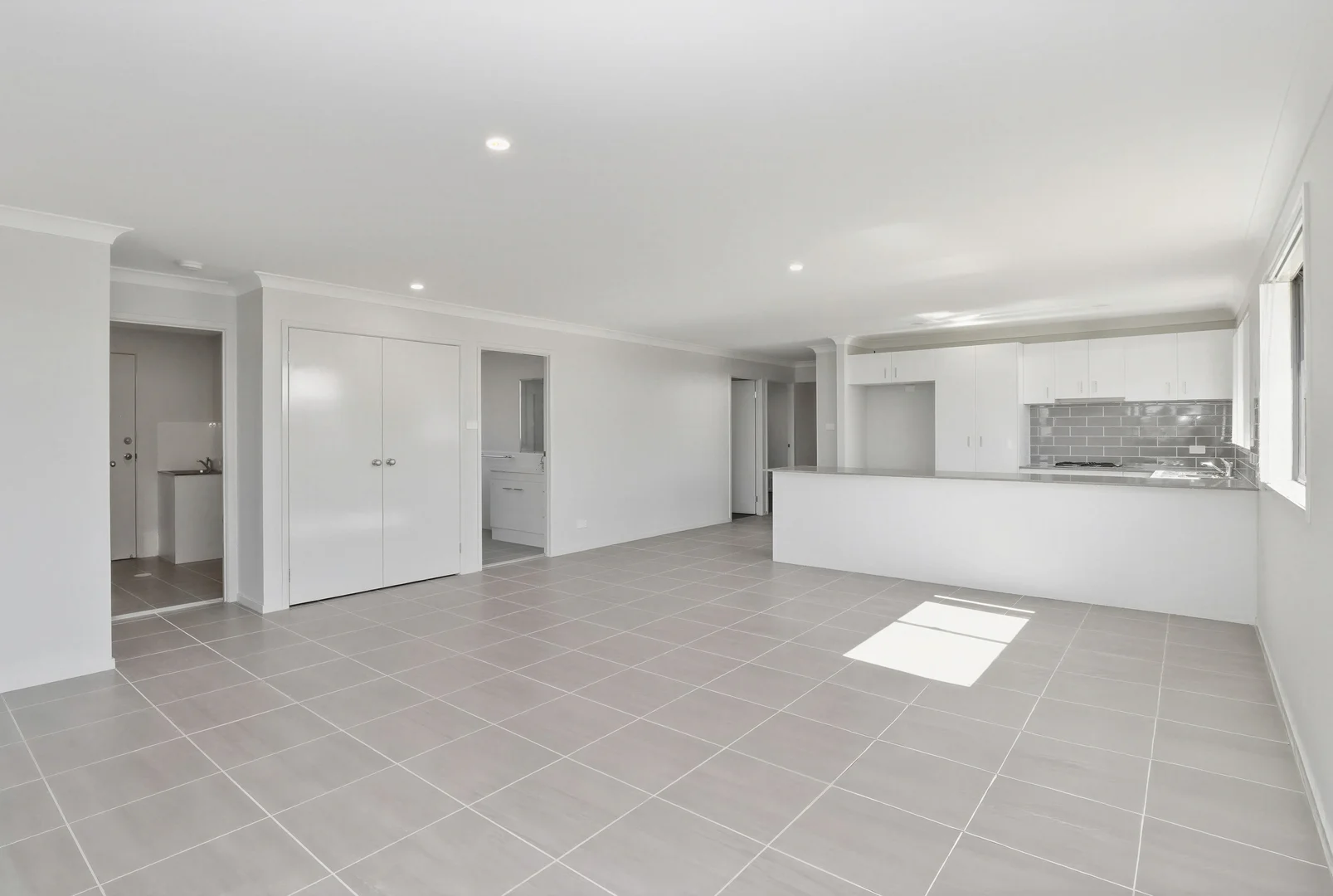 Additional image 2 of 81 Aberglasslyn Road, Rutherford NSW 2320