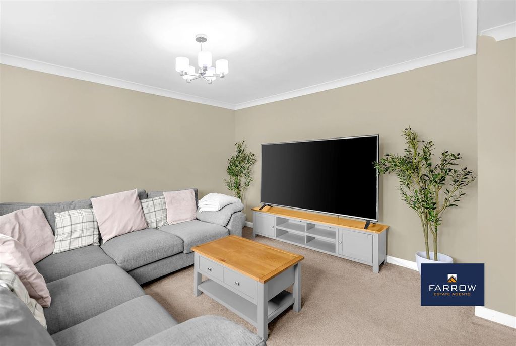 Additional image 3 of 3 bed end terrace house for saleLoft Avenue, Grimsby DN37