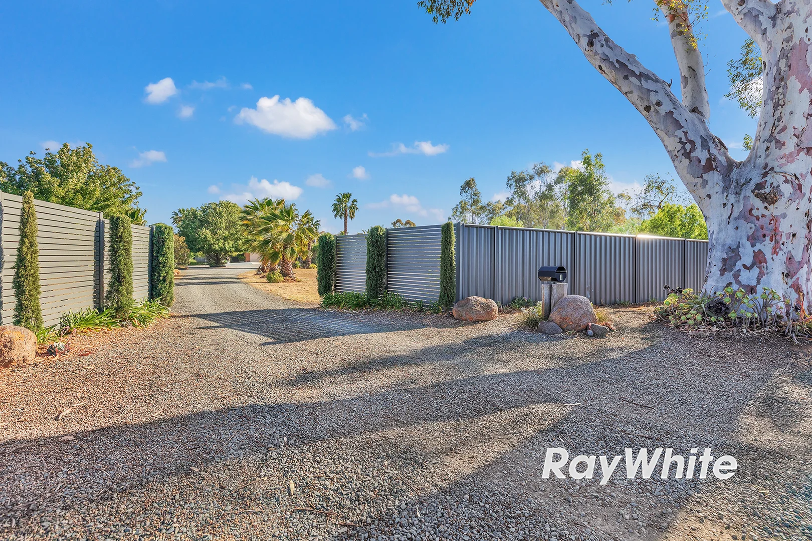Additional image 2 of 1 Doyle Street, Rochester VIC 3561