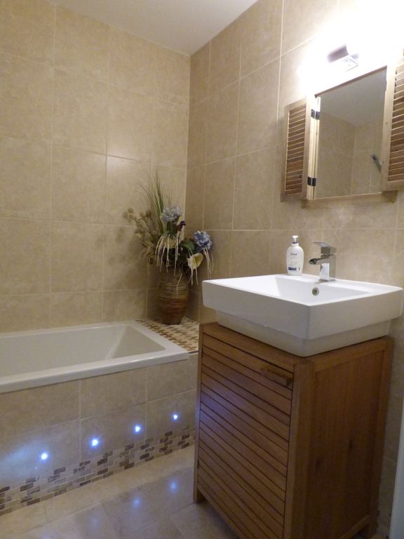 Additional image 7 of 1 bed flat for saleWorcester Road, Malvern, Worcestershire WR14