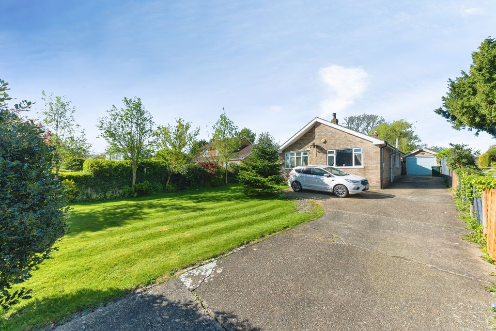 Additional image 5 of 2 bed detached bungalow for saleSea Dyke Way, Grimsby DN36