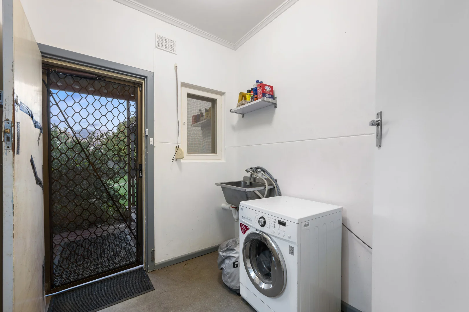 Additional image 16 of 24 Woodcutts Road, Davoren Park SA 5113