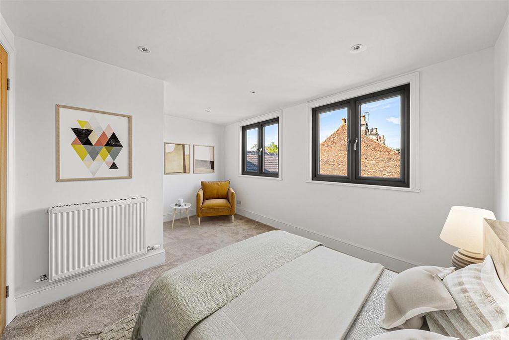 Additional image 11 of 4 bed end terrace house for saleVyner Street, York YO31