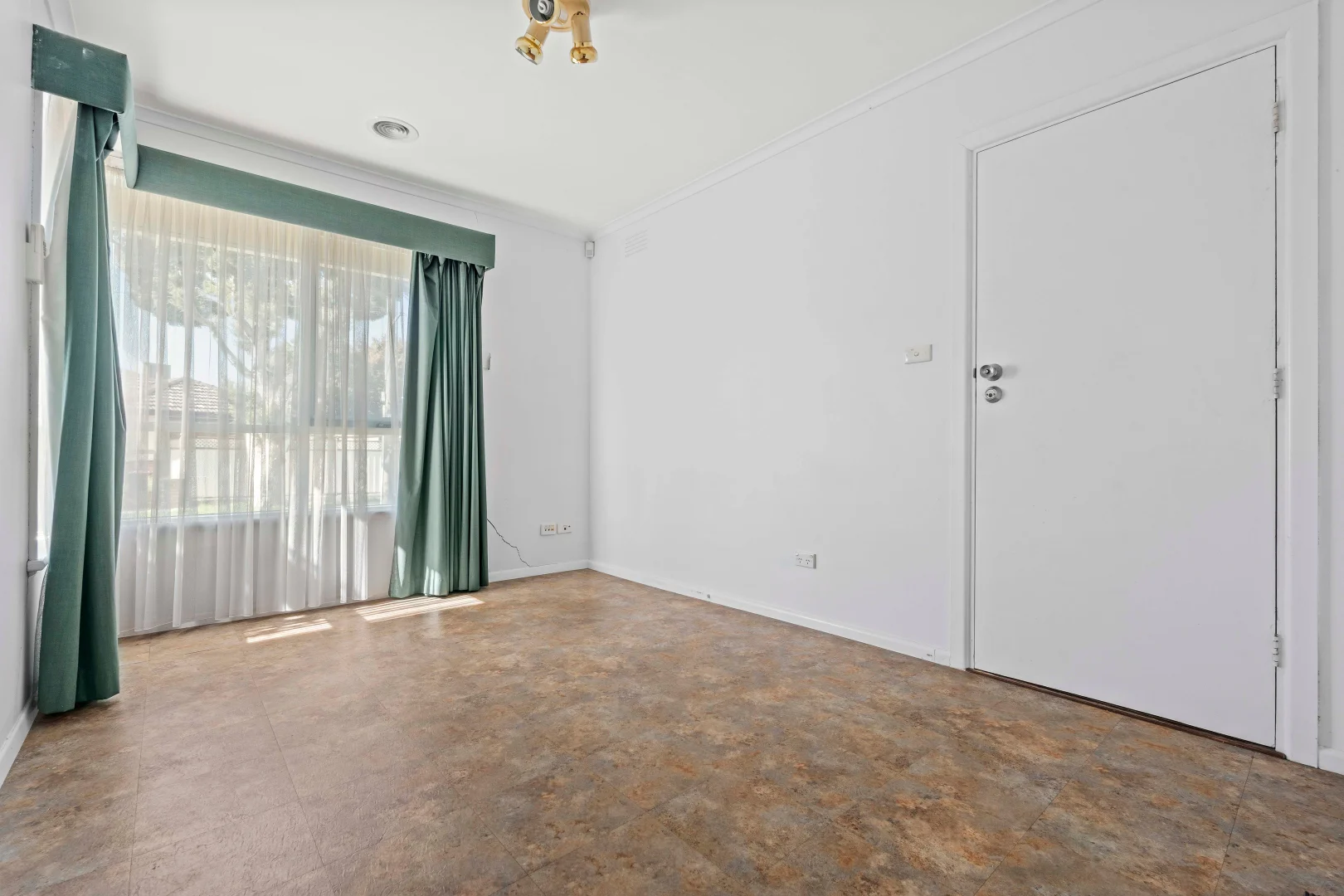 Additional image 5 of 17 Smith Avenue, Thomastown VIC 3074