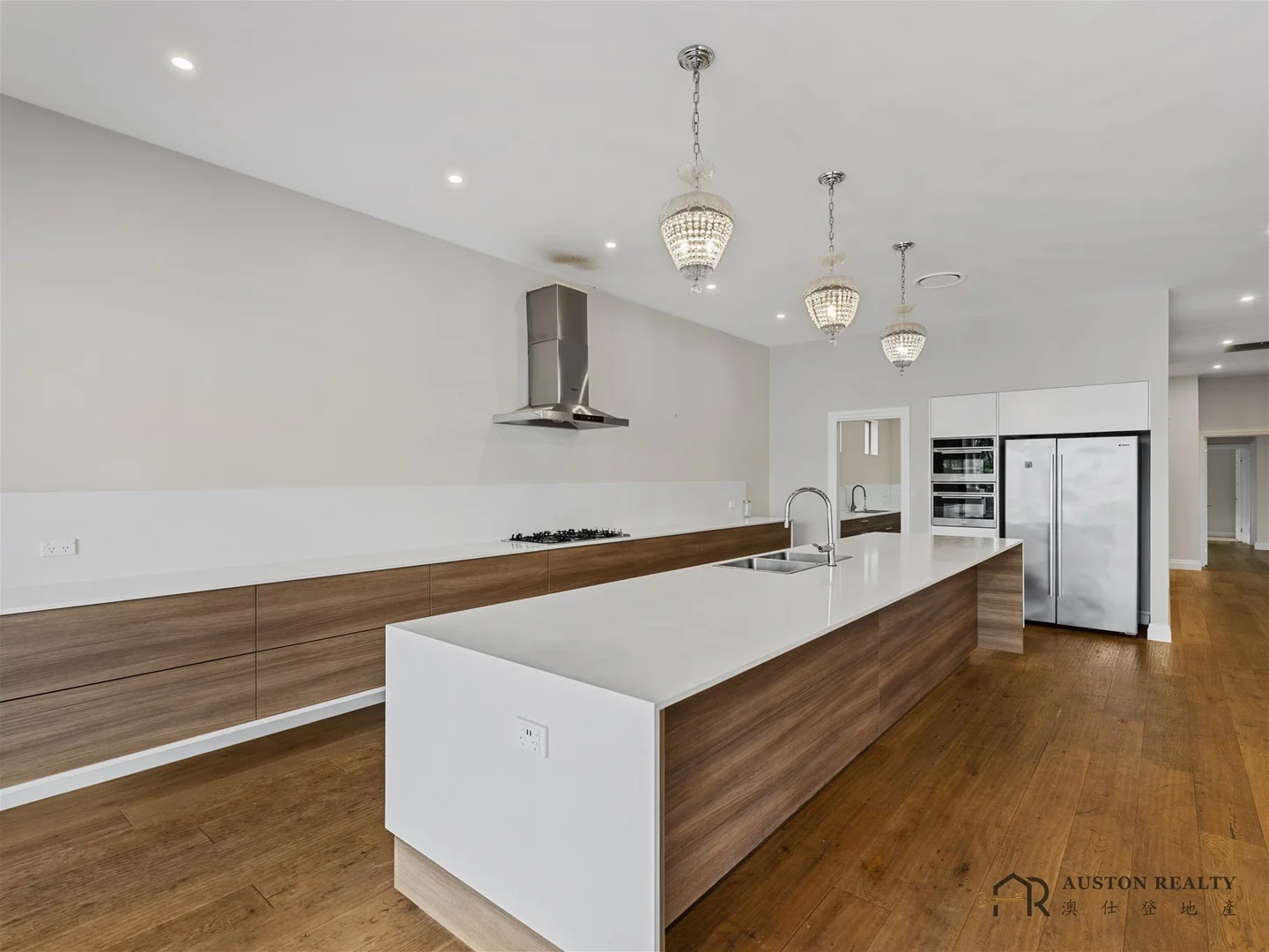 Additional image 3 of 2218 Taromeo Court, Hope Island QLD 4212