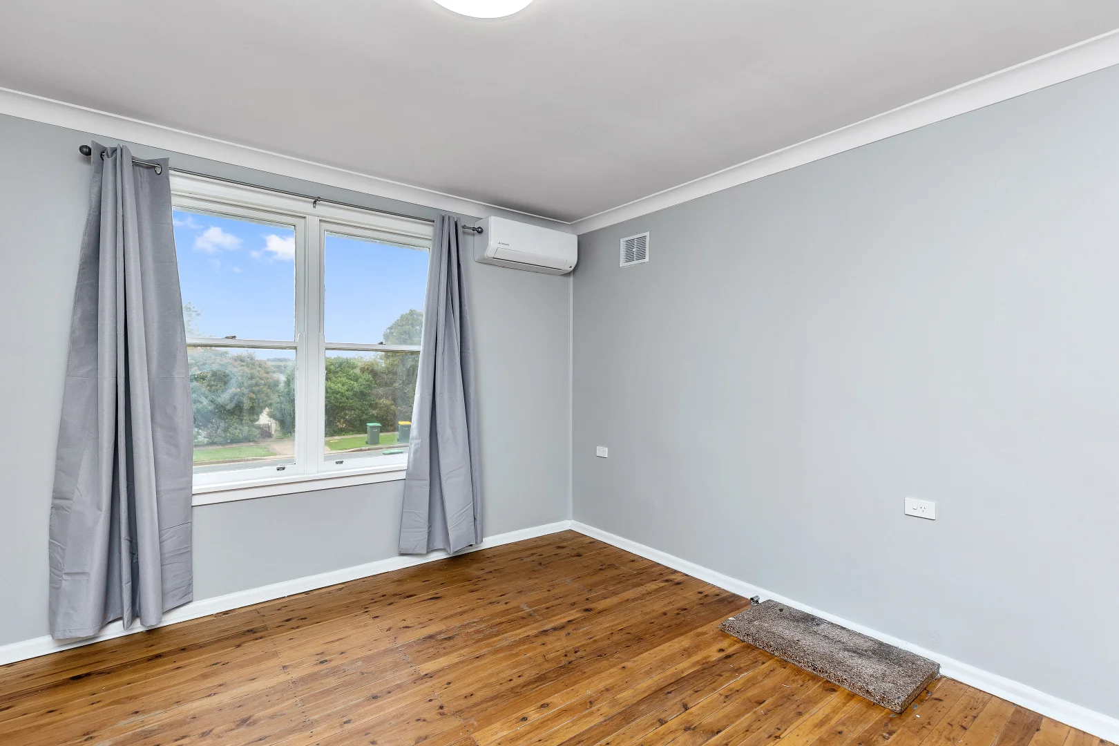 Additional image 15 of 31 Gilmore Avenue, Mount Austin NSW 2650