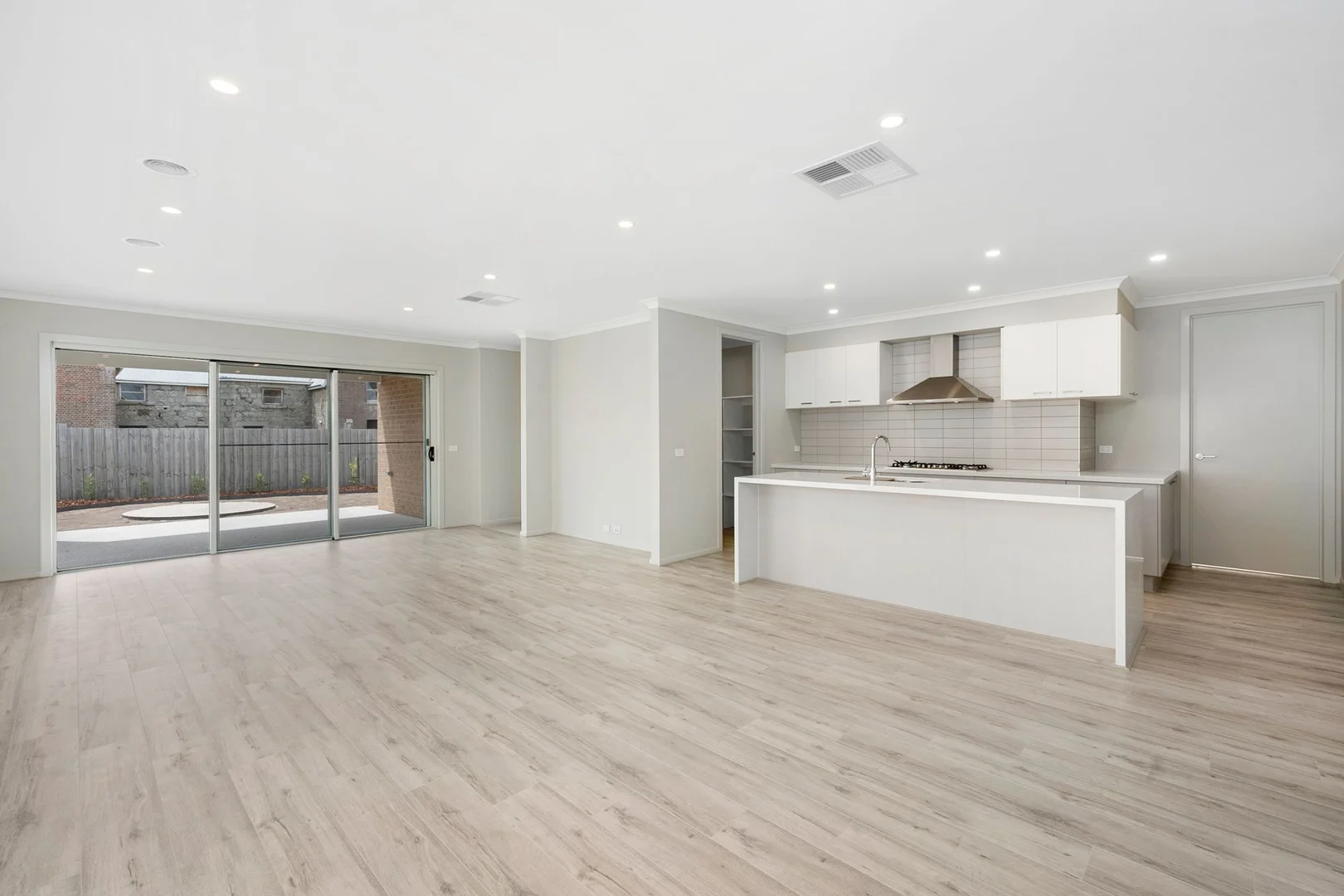 Additional image 3 of 16 Queensridge Grove, Fyansford VIC 3218