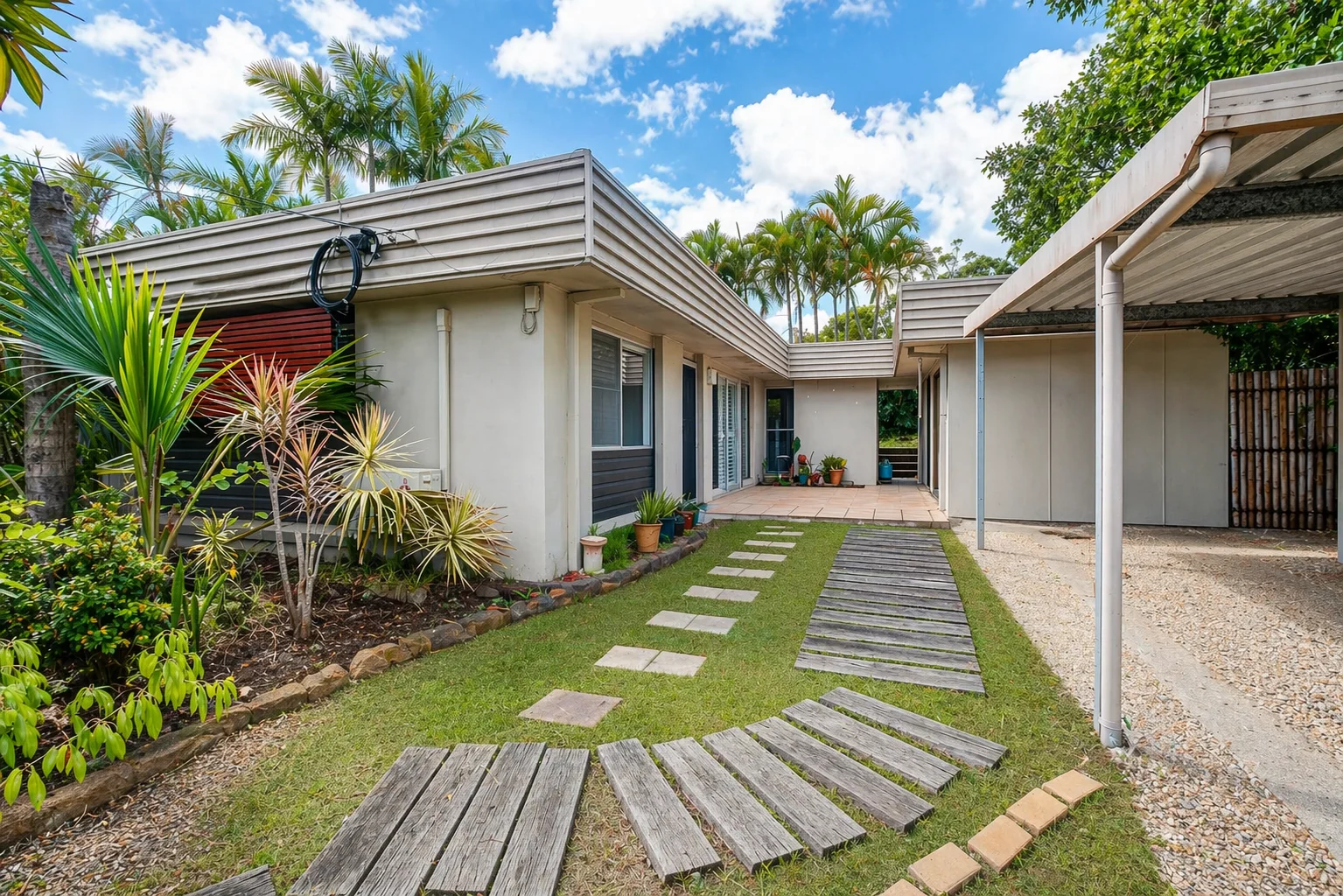 6 Naomi Court, Rochedale South QLD 4123