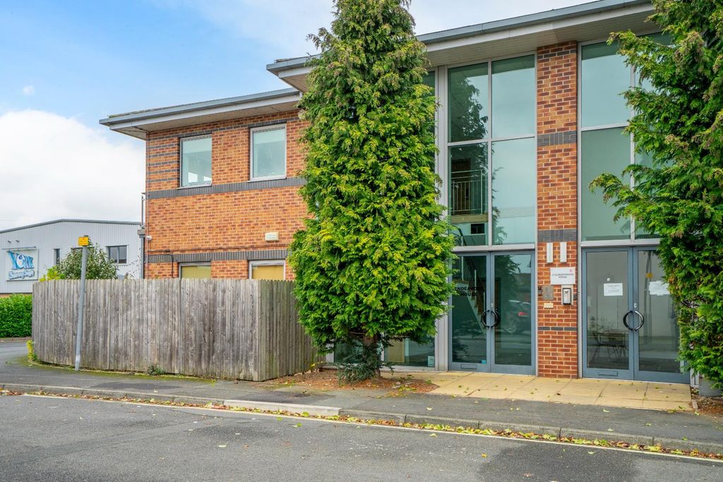 2 bed flat for saleGeorge Cayley Drive, York YO30