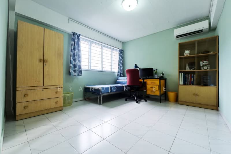 212 Serangoon Avenue 4