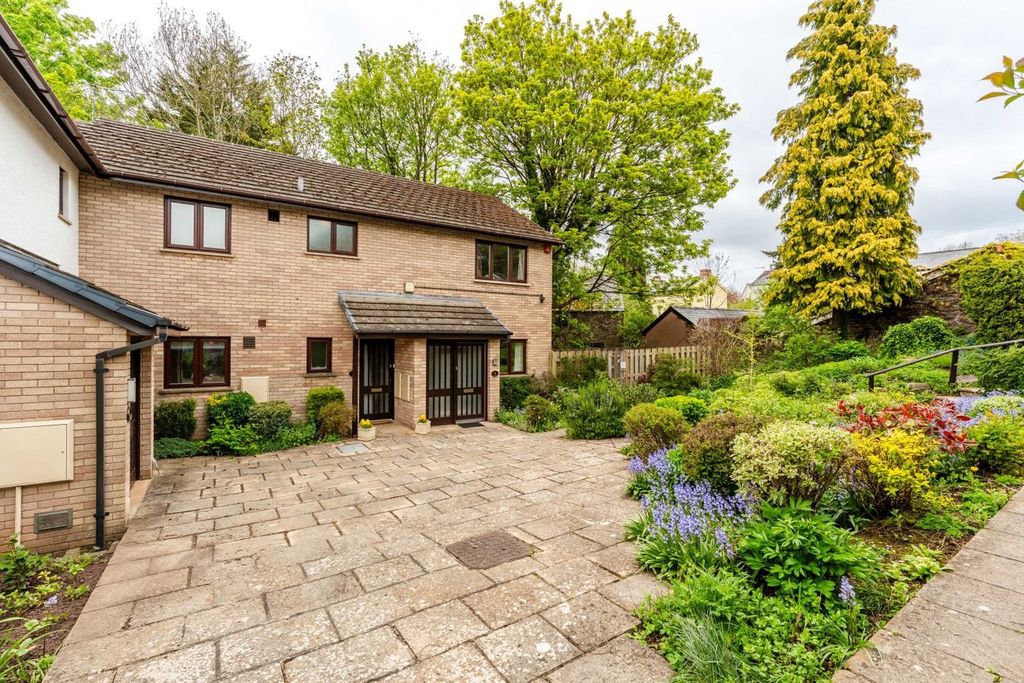 Additional image 3 of 2 bed flat for saleMill Close, Abergavenny NP7