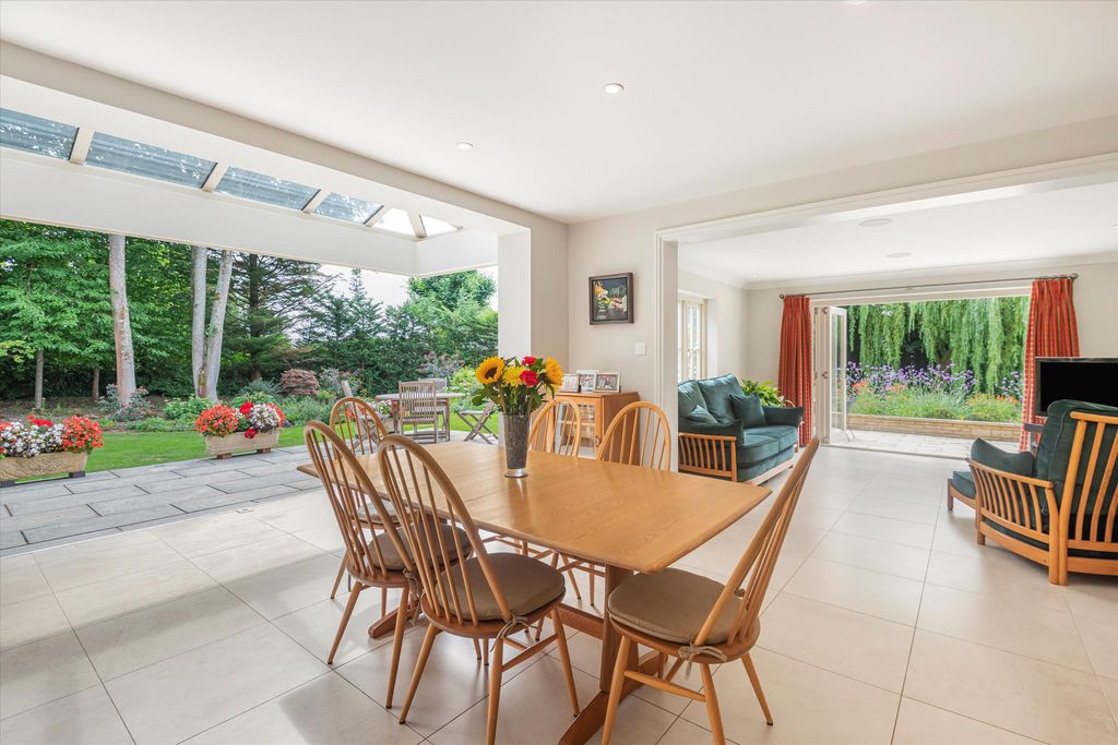 Additional image 7 of 7 bed detached house for saleParkside, Henley-On-Thames, Oxfordshire RG9