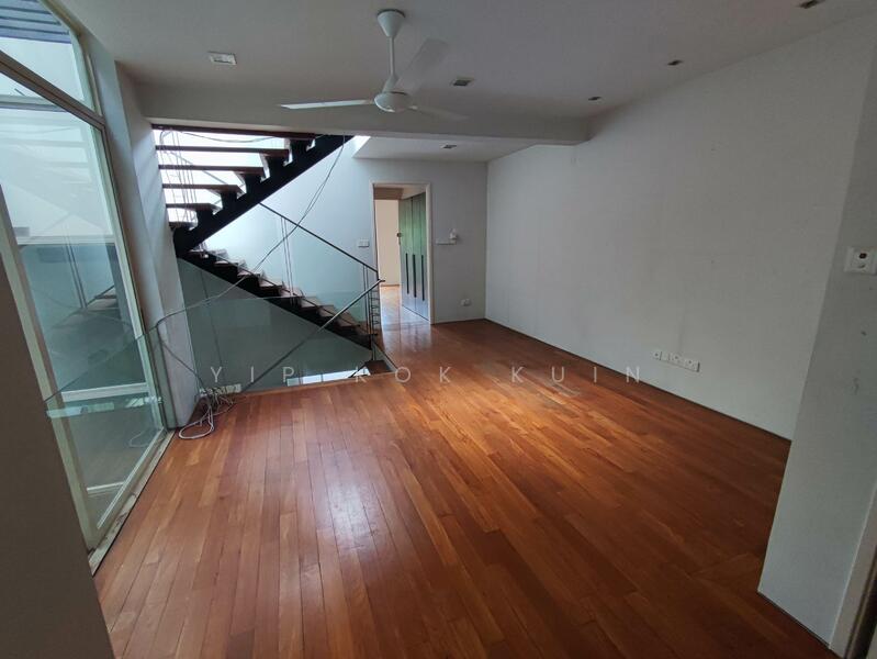 Goldhill Place photo 2