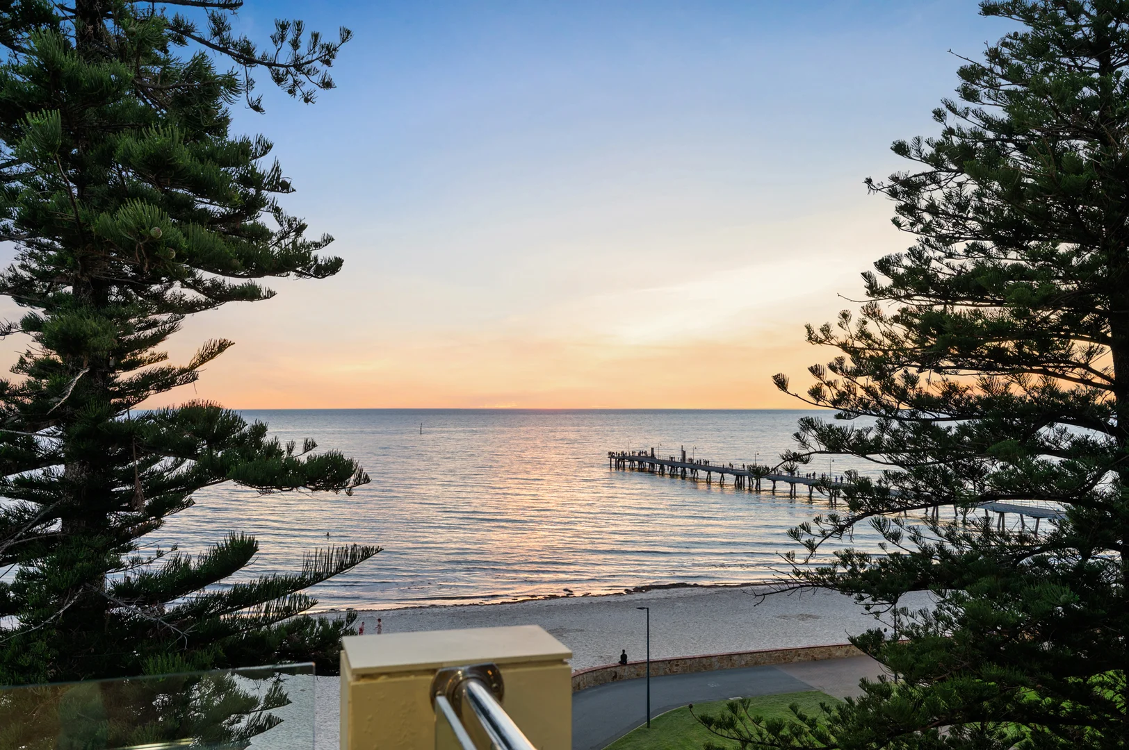 Additional image 2 of 17/2 South Esplanade, Glenelg SA 5045